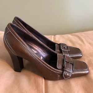 Cole Haan Brown Leather Shoes. Size 7. Perfect Condition. Like New.